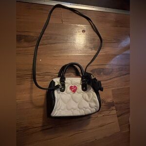 Betsey Johnson mini heart purse